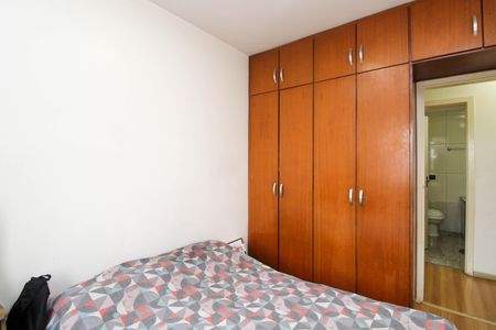 Apartamento à venda com 72m², 3 quartos e 2 vagasQuarto 3