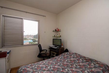 Apartamento à venda com 72m², 3 quartos e 2 vagasQuarto 3