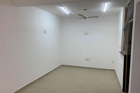 Sala de casa para alugar com 3 quartos, 100m² em Aparecida, Santos