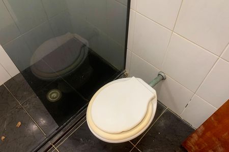 Casa para alugar com 100m², 3 quartos e 1 vaga Casa para alugar com 100m², 3 quartos e 1 vagaBanheiro 2