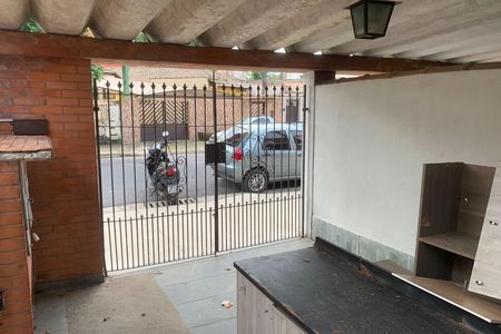Casa para alugar com 100m², 3 quartos e 1 vaga Casa para alugar com 100m², 3 quartos e 1 vagaGaragem