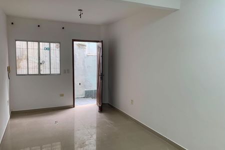 Casa para alugar com 100m², 3 quartos e 1 vaga Casa para alugar com 100m², 3 quartos e 1 vagaSala