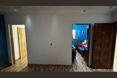 Sala de casa para alugar com 2 quartos, 65m² em Cata Preta, Santo André