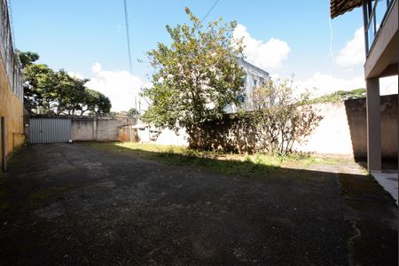 Casa para alugar com 312m², 3 quartos e 10 vagas Casa para alugar com 312m², 3 quartos e 10 vagasQuintal
