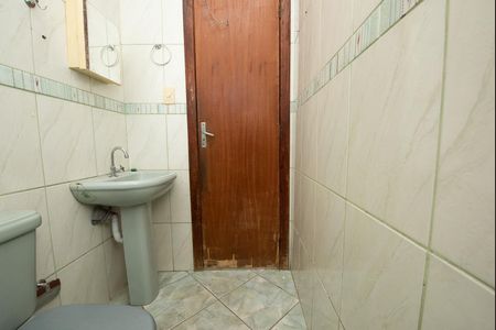 Casa para alugar com 312m², 3 quartos e 10 vagas Casa para alugar com 312m², 3 quartos e 10 vagasBanheiro 2