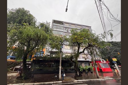 Apartamento à venda com 112m², 3 quartos e sem vaga Apartamento à venda com 112m², 3 quartos e sem vagaFachada