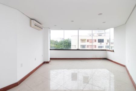 Apartamento à venda com 112m², 3 quartos e sem vaga Apartamento à venda com 112m², 3 quartos e sem vagaSala