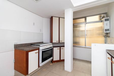 Apartamento à venda com 112m², 3 quartos e sem vaga Apartamento à venda com 112m², 3 quartos e sem vagaCozinha