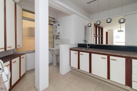 Apartamento à venda com 112m², 3 quartos e sem vaga Apartamento à venda com 112m², 3 quartos e sem vagaCozinha