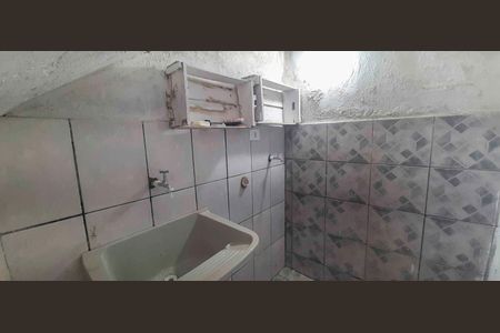 Casa para alugar com 60m², 1 quarto e 1 vaga