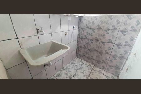 Casa para alugar com 60m², 1 quarto e 1 vaga
