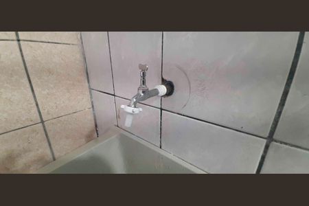 Casa para alugar com 60m², 1 quarto e 1 vaga