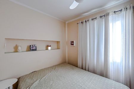 Apartamento para alugar com 66m², 3 quartos e 1 vagaQuarto 2