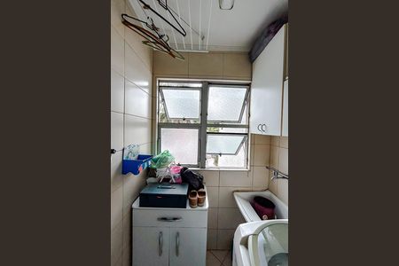 Apartamento para alugar com 66m², 3 quartos e 1 vagaÁrea de Serviço
