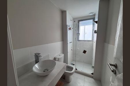 Apartamento para alugar com 89m², 2 quartos e 1 vaga Apartamento para alugar com 89m², 2 quartos e 1 vagaBanheiro