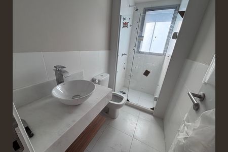 Apartamento para alugar com 89m², 2 quartos e 1 vaga Apartamento para alugar com 89m², 2 quartos e 1 vagaBanheiro
