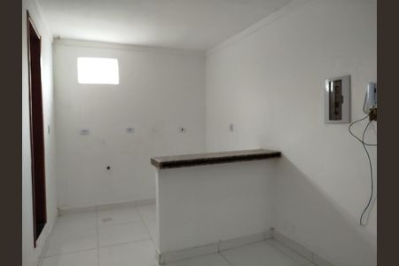 Sala e cozinha americana de kitnet/studio para alugar com 1 quarto, 35m² em Vila Carrão, São Paulo