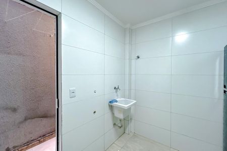 Apartamento à venda com 55m², 2 quartos e sem vagaCozinha e Área de Serviço