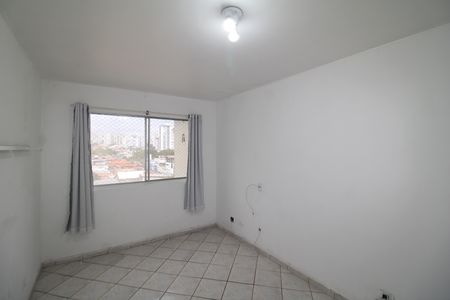 Sala de apartamento para alugar com 2 quartos, 67m² em Vila Vitorio Mazzei, São Paulo