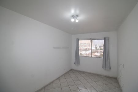 Sala de apartamento para alugar com 2 quartos, 67m² em Vila Vitorio Mazzei, São Paulo