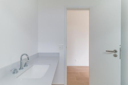 Apartamento para alugar com 89m², 3 quartos e 2 vagas Apartamento para alugar com 89m², 3 quartos e 2 vagasBanheiro da Suíte