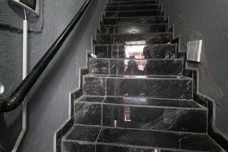 Apartamento para alugar com 70m², 3 quartos e sem vagaÁrea comum - Escada