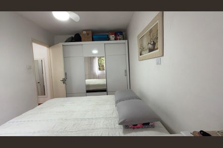 Casa à venda com 7 quartos, 320m² em Parque Sevilha, São Paulo