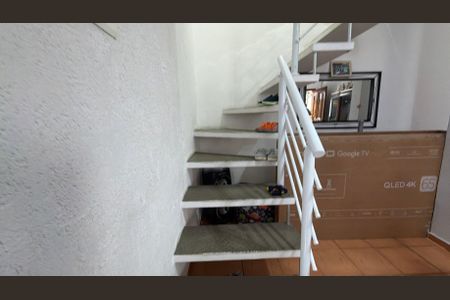 Casa à venda com 7 quartos, 320m² em Parque Sevilha, São Paulo