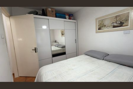 Casa à venda com 7 quartos, 320m² em Parque Sevilha, São Paulo