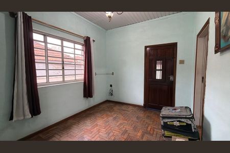 Casa à venda com 7 quartos, 320m² em Parque Sevilha, São Paulo