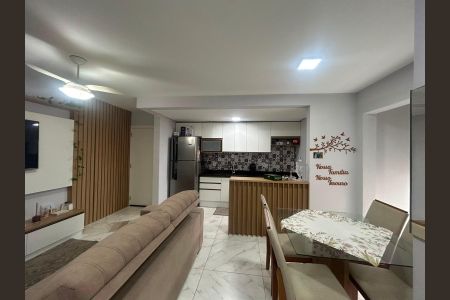 Apartamento à venda com 55m², 2 quartos e 1 vaga Apartamento à venda com 55m², 2 quartos e 1 vagaSala