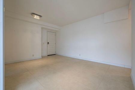 Sala de apartamento à venda com 2 quartos, 85m² em Pinheiros, São Paulo