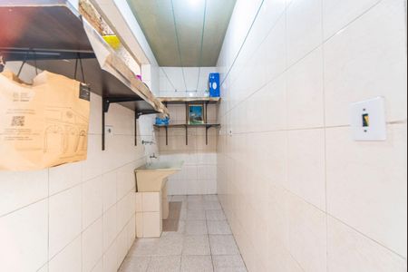 Casa à venda com 138m², 2 quartos e 2 vagas Casa à venda com 138m², 2 quartos e 2 vagasÁrea de Serviço