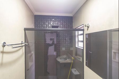 Casa à venda com 138m², 2 quartos e 2 vagas Casa à venda com 138m², 2 quartos e 2 vagasBanheiro do Quarto 2