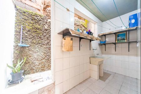 Casa à venda com 138m², 2 quartos e 2 vagas Casa à venda com 138m², 2 quartos e 2 vagasÁrea de Serviço