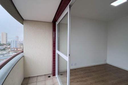 Apartamento para alugar com 38m², 1 quarto e 1 vaga Apartamento para alugar com 38m², 1 quarto e 1 vagaVaranda