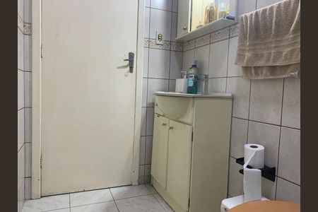 Casa à venda com 150m², 2 quartos e 2 vagas Casa à venda com 150m², 2 quartos e 2 vagasBanheiro