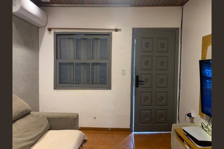 Sala de casa à venda com 2 quartos, 150m² em Feitoria, São Leopoldo