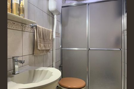 Casa à venda com 150m², 2 quartos e 2 vagas Casa à venda com 150m², 2 quartos e 2 vagasBanheiro