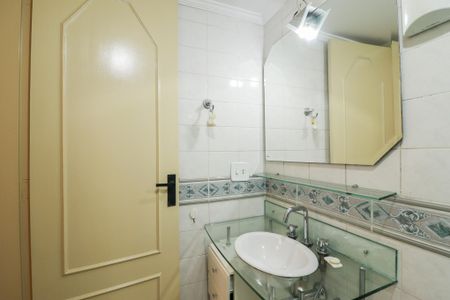Apartamento para alugar com 67m², 3 quartos e 2 vagas Apartamento para alugar com 67m², 3 quartos e 2 vagasBanheiro da Suíte