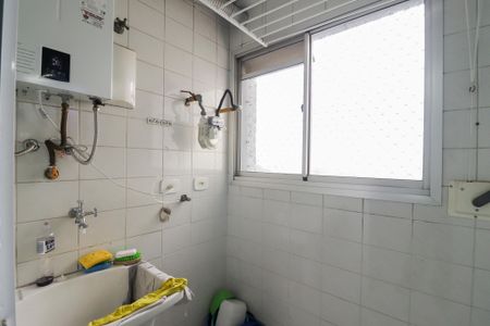 Apartamento para alugar com 67m², 3 quartos e 2 vagas Apartamento para alugar com 67m², 3 quartos e 2 vagasCozinha e Área de Serviço