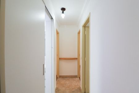 Apartamento para alugar com 67m², 3 quartos e 2 vagas Apartamento para alugar com 67m², 3 quartos e 2 vagasCorredor
