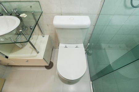 Apartamento para alugar com 67m², 3 quartos e 2 vagas Apartamento para alugar com 67m², 3 quartos e 2 vagasBanheiro da Suíte