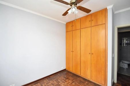Apartamento à venda com 88m², 2 quartos e sem vagaCÃMARA DE AR CONDICIONADA E PÃRQUETE NO CHÃO