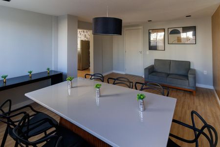 Apartamento para alugar com 31m², 1 quarto e sem vagaÁrea comum - Salão de festas