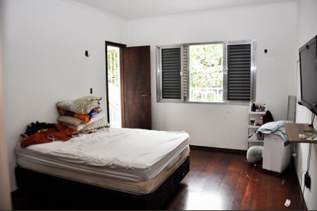 Casa para alugar com 119m², 3 quartos e 2 vagas Casa para alugar com 119m², 3 quartos e 2 vagasDetalhe - Quarto 01 com Suíte e Varanda