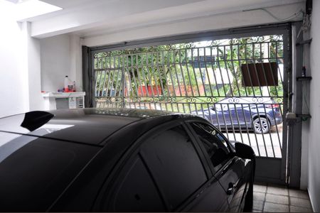 Casa para alugar com 119m², 3 quartos e 2 vagas Casa para alugar com 119m², 3 quartos e 2 vagasDetalhe - Garagem