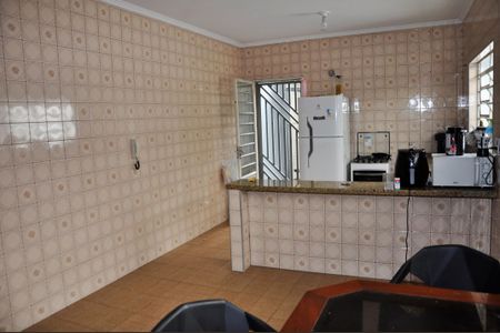Casa para alugar com 119m², 3 quartos e 2 vagas Casa para alugar com 119m², 3 quartos e 2 vagasDetalhe - Copa