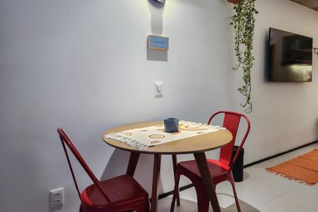 Apartamento para alugar com 36m², 1 quarto e 1 vaga Apartamento para alugar com 36m², 1 quarto e 1 vagaStudio