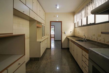 Apartamento para alugar com 300m², 4 quartos e 4 vagas Apartamento para alugar com 300m², 4 quartos e 4 vagasFoto 10
